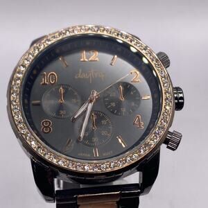 Daytrip Womens Rose Gold Metallic Rhinestone Quartz Watch Works New Battery